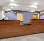 Microtel Inn & Suites by Wyndham Pittsburgh Airport hotel detail image 4