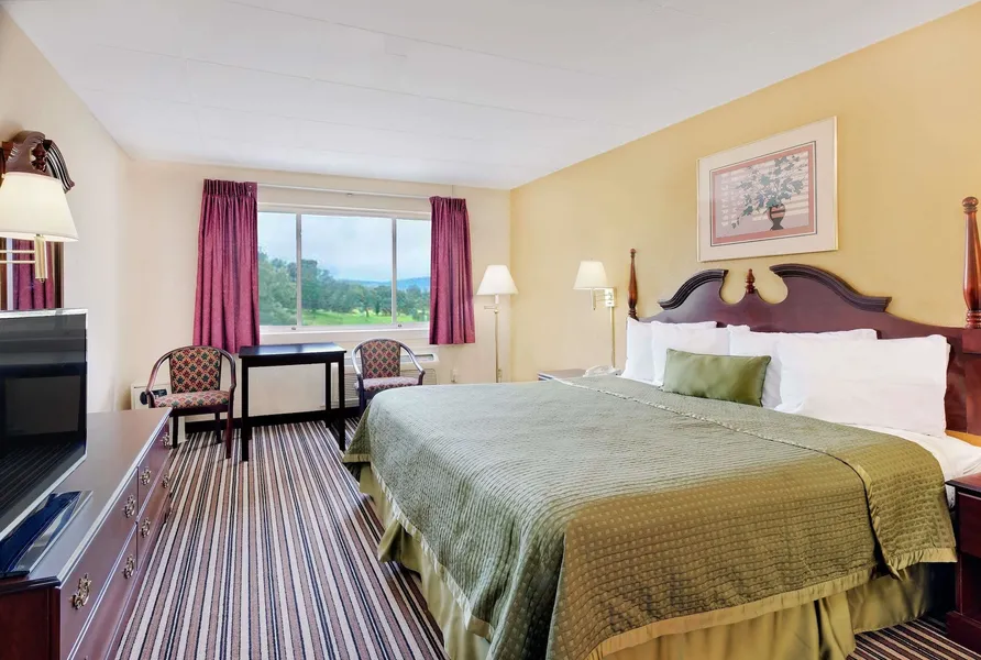 Travelodge by Wyndham Chambersburg hotel detail image 6