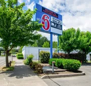 Motel 6-Portland OR - I-5 hotel detail image 3