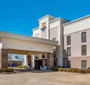 Comfort Inn Pearl-Jackson hotel detail image 4