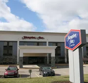 Hampton Inn Youngstown-North hotel detail image 3