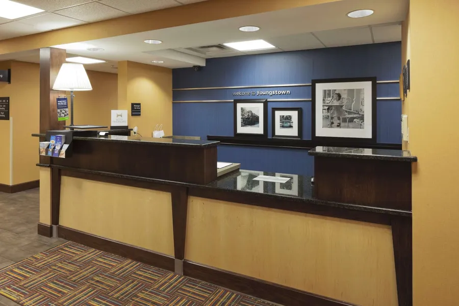 Hampton Inn Youngstown-North hotel detail image 6