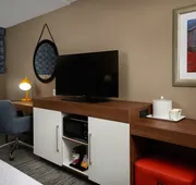 Hampton Inn by Hilton Youngstown-West I-80 hotel detail image 3