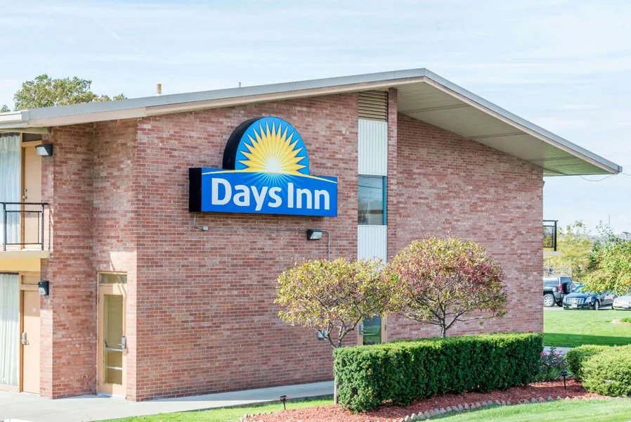 Days Inn by Wyndham Niles hotel detail image 2
