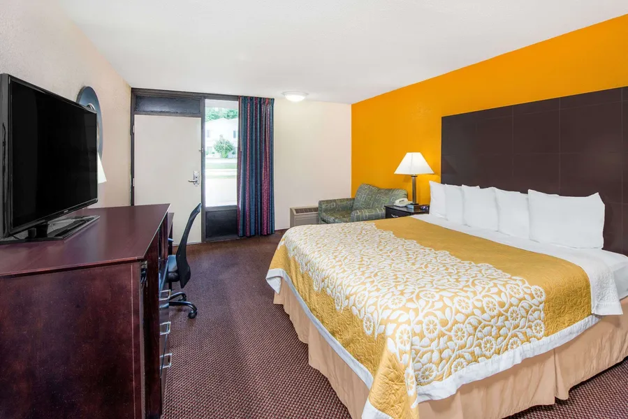 Days Inn by Wyndham Calvert City/Paducah East hotel detail image 6