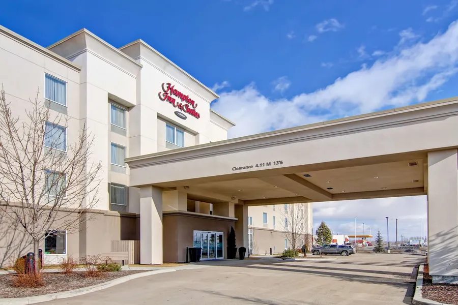 Hampton Inn & Suites by Hilton Red Deer hotel detail image 2
