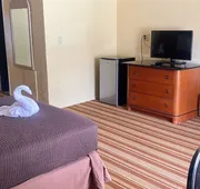 Royal Palace Inn & Suites hotel detail image 4
