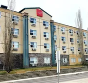 Park Hill Inn & Suites hotel detail image 3