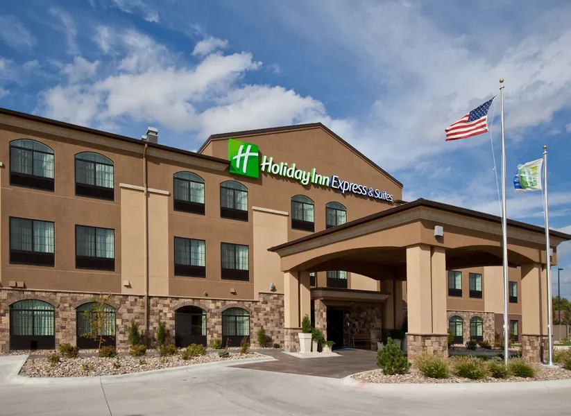 Holiday Inn Express Hotel & Suites Grand Island by IHG hotel detail image 2