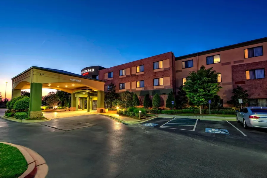Courtyard by Marriott Memphis Southaven hotel detail image 2