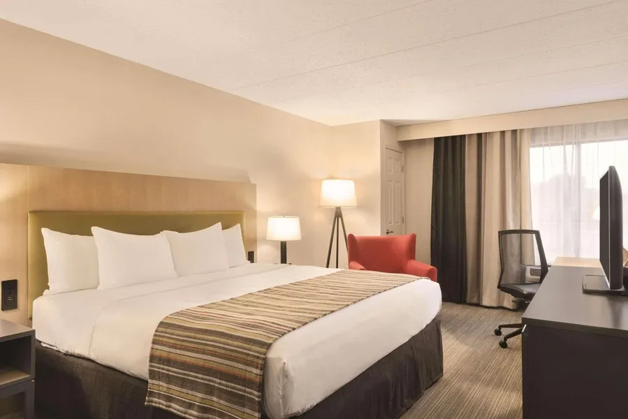 Country Inn & Suites by Radisson, La Crosse, WI hotel detail image 6