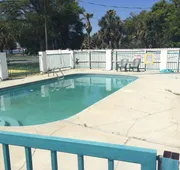 Econo Lodge Biloxi Beach hotel detail image 7