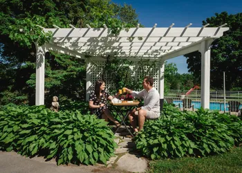 Green Acres Inn hotel thumbnail 5
