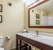 Comfort Inn & Suites Dayton North hotel detail image 3