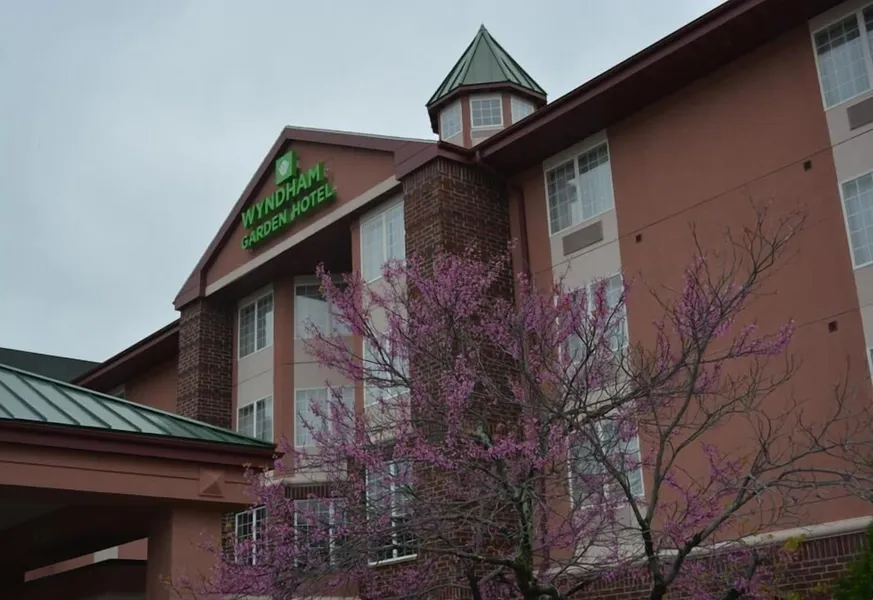 Wyndham Garden Madison Fitchburg hotel detail image 2
