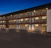 Super 8 by Wyndham Vandalia/Dayton International Airport hotel detail image 5