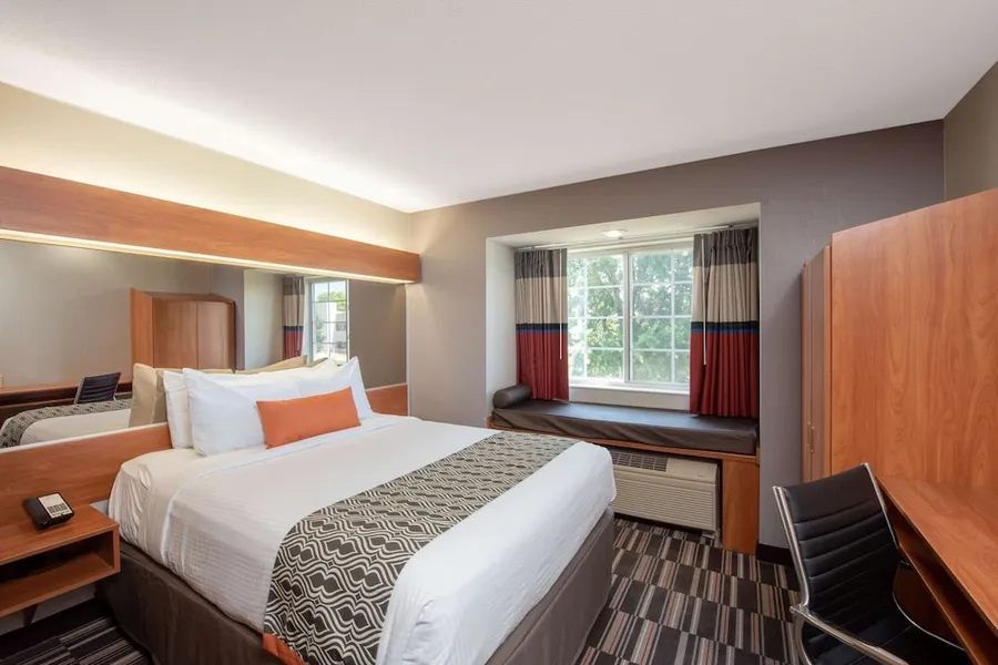 Microtel Inn & Suites by Wyndham Springfield hotel detail image 6