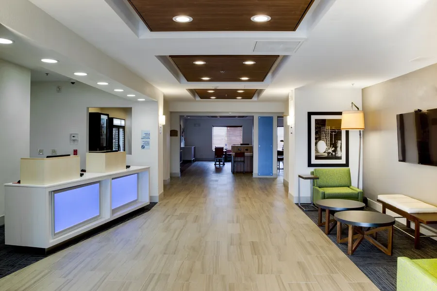 Holiday Inn Express Hotel & Suites Jacksonville by IHG hotel detail image 6