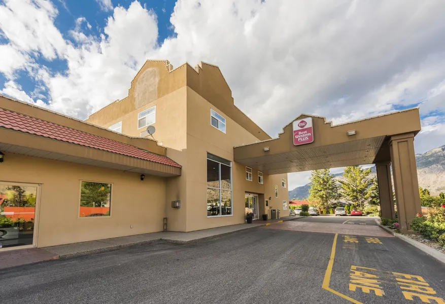 Best Western Plus Osoyoos Hotel & Suites hotel detail image 2