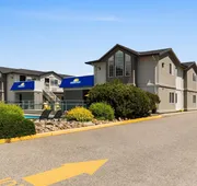 Days Inn by Wyndham Kelowna hotel detail image 3