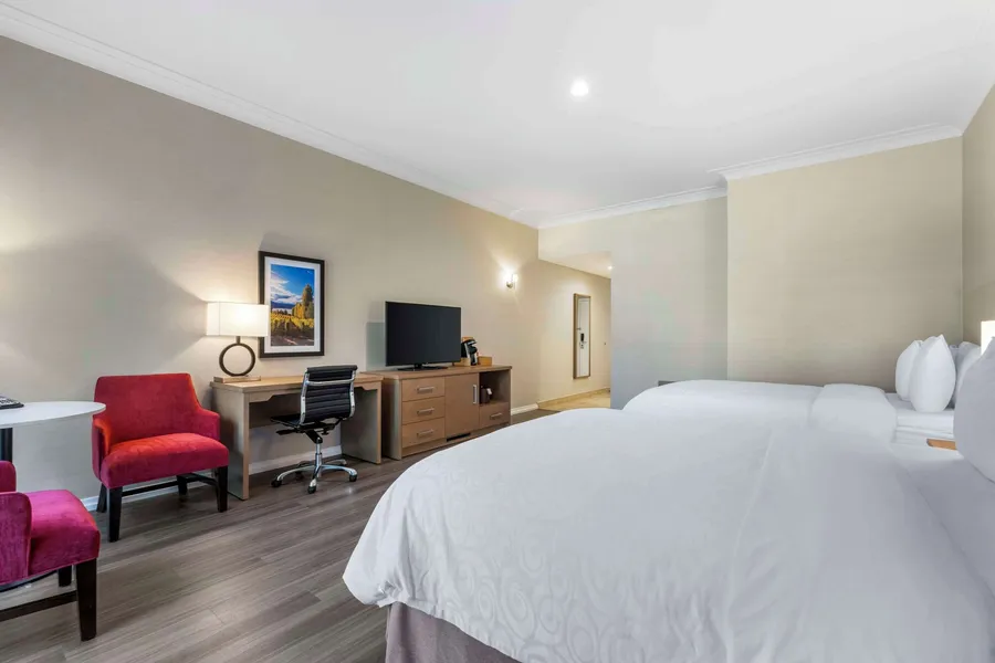 Best Western Plus Kelowna Hotel & Suites hotel detail image 6