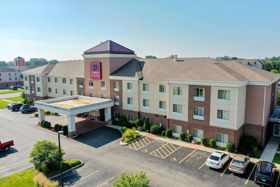 Comfort Suites Urbana Champaign, University Area hotel detail image 2