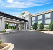 Holiday Inn Express & Suites Sylva - Western Carolina Area by IHG hotel detail image 3