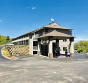 Econo Lodge Waynesville hotel detail image 4