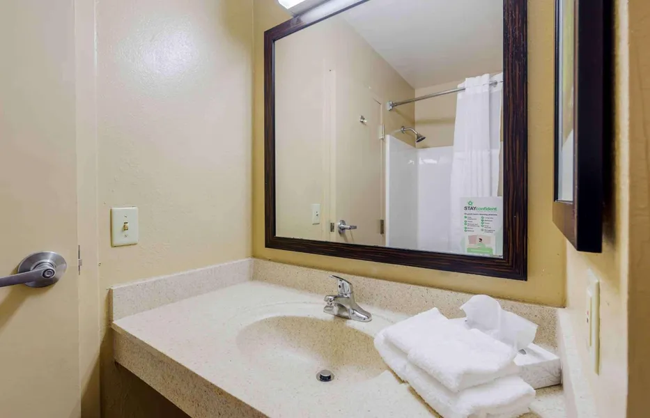Extended Stay America Select Suites Fayetteville Owen Dr hotel detail image 6