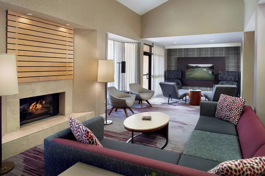 Courtyard by Marriott Fayetteville hotel detail image 2