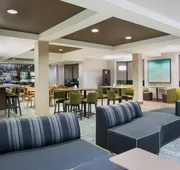 Courtyard by Marriott Springfield Airport hotel detail image 4
