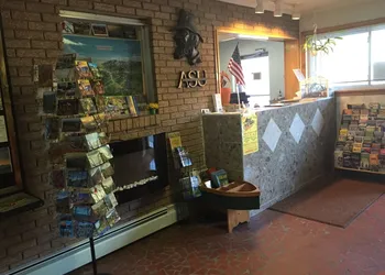 Highland Hills Motel and Cabins – A Master Hosts Resort hotel thumbnail 5