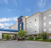 Hampton Inn & Suites Phenix City- Columbus Area hotel detail image 3