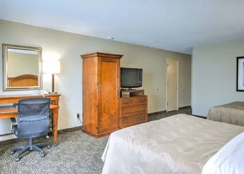 Quality Inn Big Sky hotel thumbnail 5
