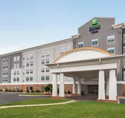 Holiday Inn Express Hotel & Suites Fredericksburg by IHG hotel detail image 5