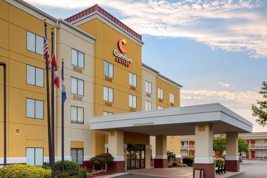 Comfort Suites Fredericksburg North hotel detail image 6