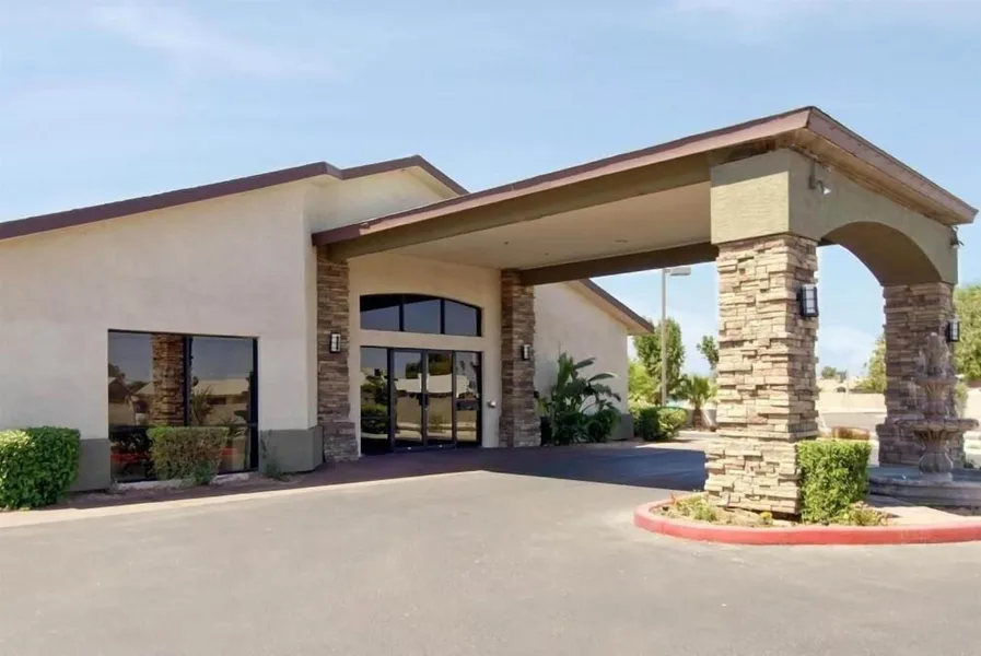 Americas Best Value Inn - Phoenix AZ hotel detail image 2