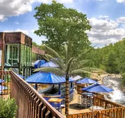 The Woodlands hotel detail image 3