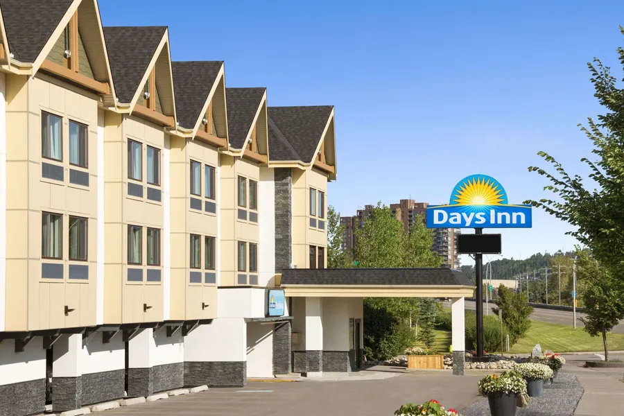 Days Inn by Wyndham Calgary Northwest hotel detail image 2