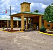 Executive Inn Opp hotel detail image 4
