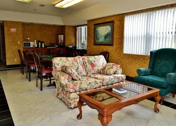 Executive Inn Opp hotel thumbnail 7