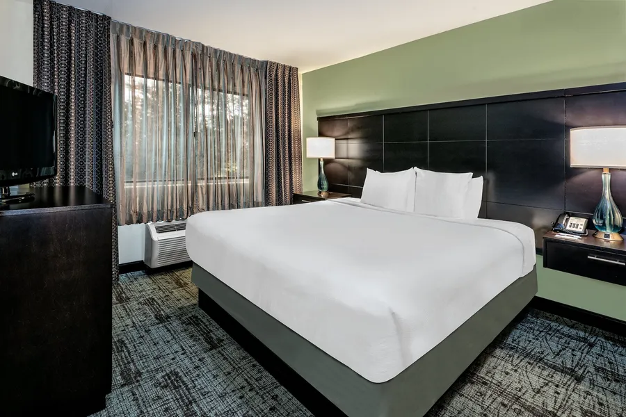 Staybridge Suites Lubbock - University Area by IHG hotel detail image 6