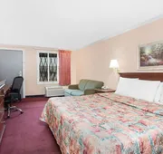 Knights Inn Augusta at Boy Scout Rd hotel detail image 7