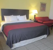 Comfort Inn & Suites Thomson hotel detail image 7