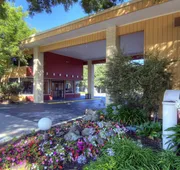 Days Inn & Suites by Wyndham Mountain View hotel detail image 4