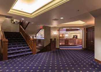 Hotel Winneshiek hotel thumbnail 5