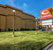 Econo Lodge Hesperia - Victorville I-15 hotel detail image 4