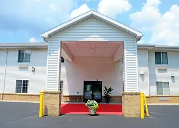 Budget Host Inn hotel thumbnail 2