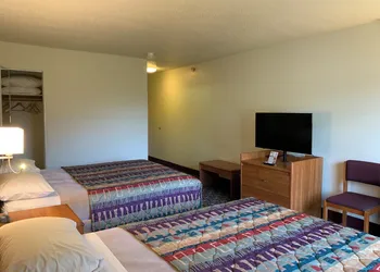Budget Host Inn hotel thumbnail 6