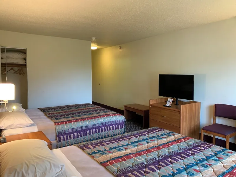 Budget Host Inn hotel detail image 6